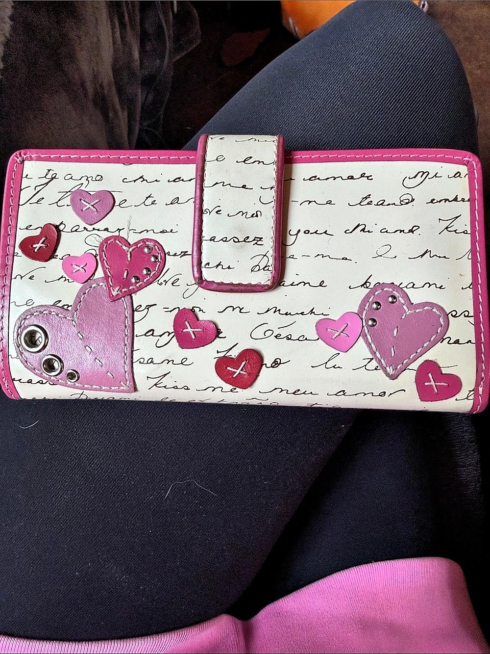 Fossil The Art of Love Organizer Wallet Pink & White